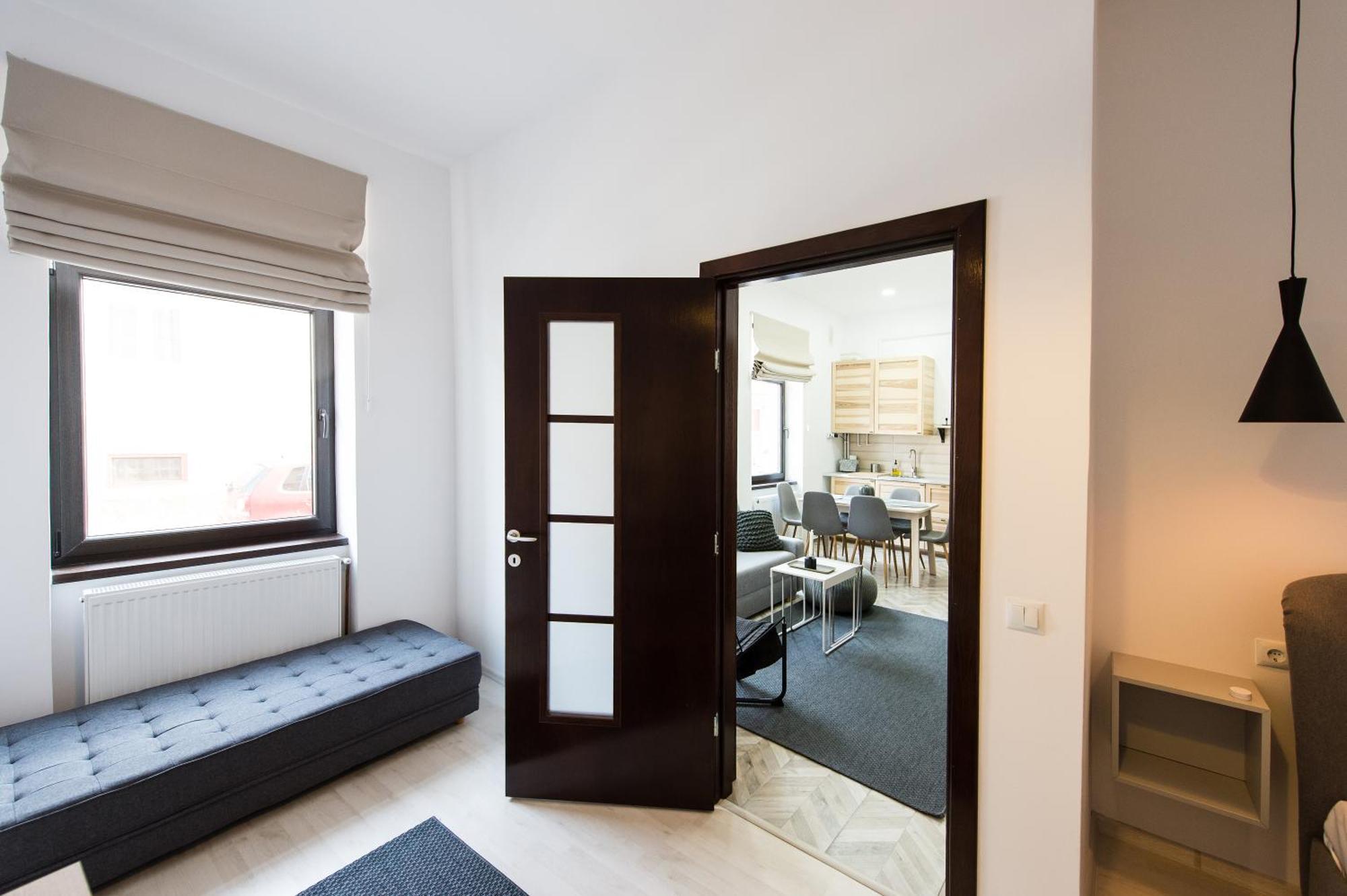 Charming Old Town Flat With Mountain View Braşov Exterior foto